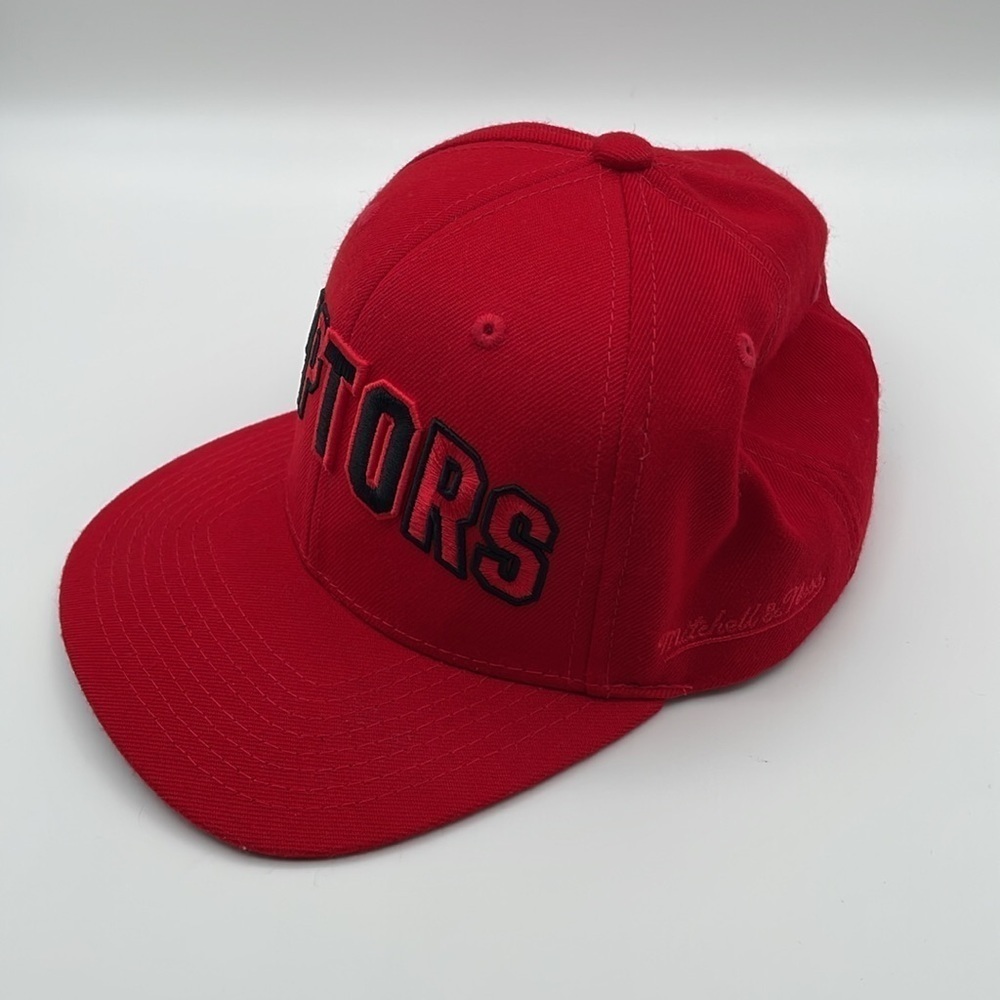 Mitchell & Ness - NBA Raptors Snapback Hat - Red - Picture 2 of 12